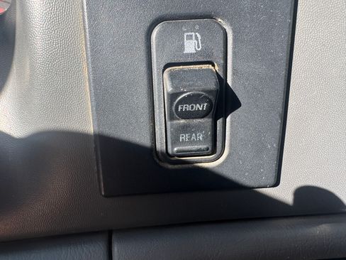 Used 2003 Ford F350 image 7