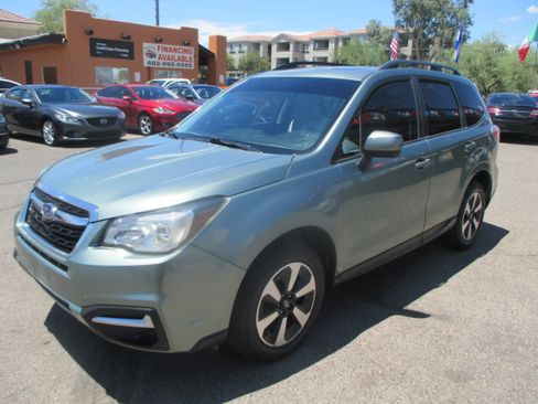 Used 2018 Subaru Forester 2.5i Premium AWD/4WD image 17