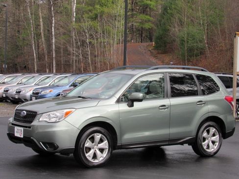 Used 2015 Subaru Forester 2.5i Premium image 3