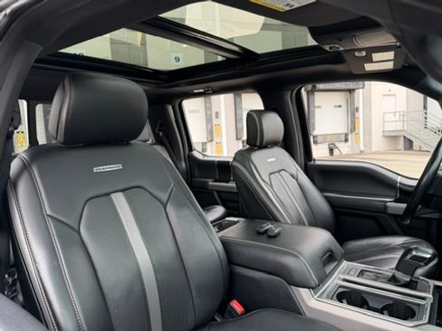 Used 2019 Ford F150 Platinum image 5