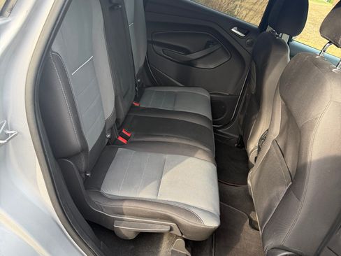 Used 2014 Ford Escape SE image 17