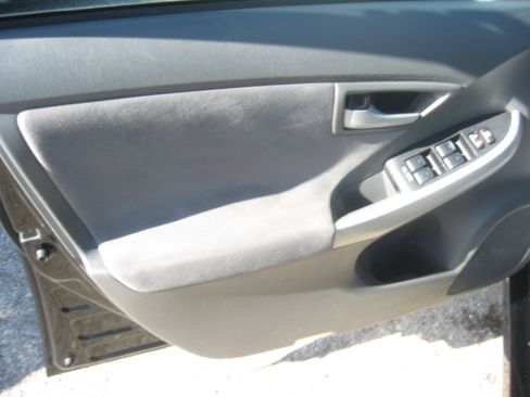 Used 2010 Toyota Prius image 8