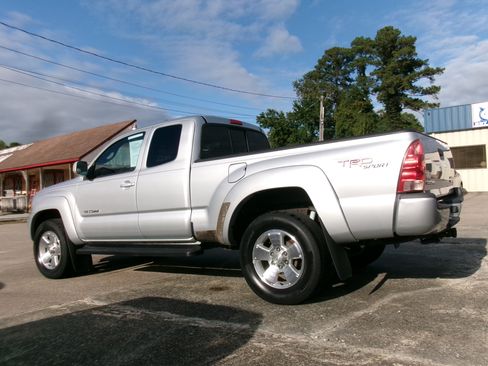 Used 2008 Toyota Tacoma TRD Sport image 13