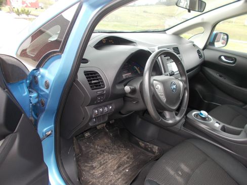 Used 2014 Nissan Leaf image 7