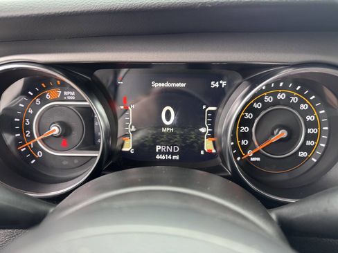 Used 2022 Jeep Wrangler Unlimited Willys image 15