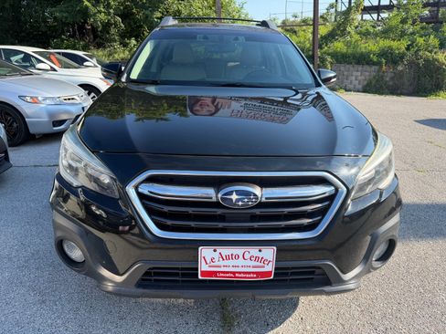 Used 2018 Subaru Outback 2.5i Limited AWD/4WD image 2