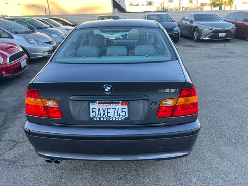 Used 2003 BMW 325i image 12