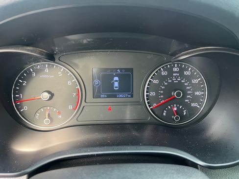 Used 2018 Kia Optima LX FWD image 10