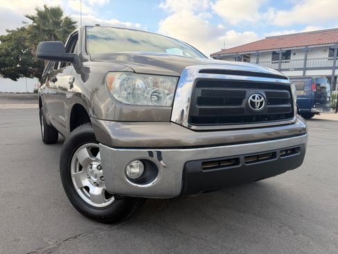 Used 2010 Toyota Tundra 4x4 Double Cab w/ SR5 & TRD image 15