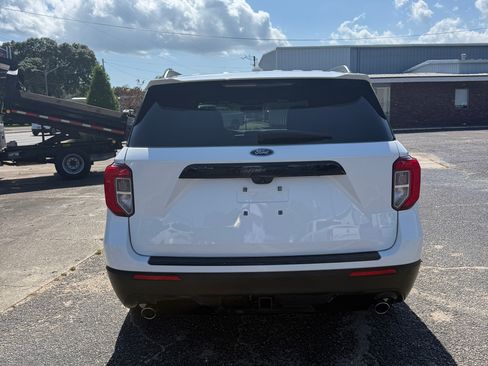 Used 2023 Ford Explorer 2WD ST-Line image 4