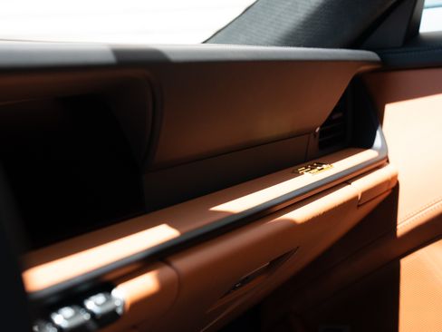 Used 2024 Porsche 911 S/T image 96