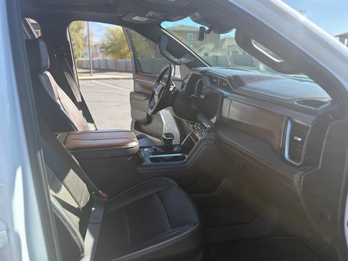 Used 2023 GMC Sierra 1500 Denali image 11