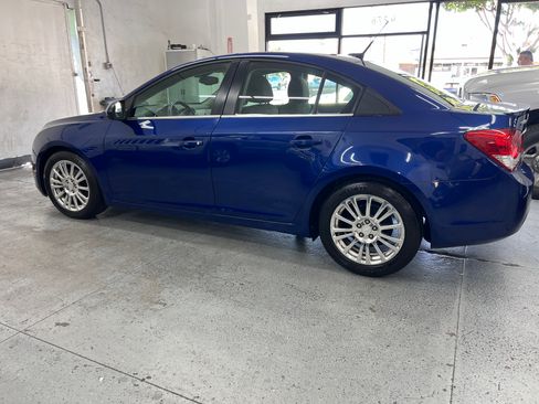 Used 2012 Chevrolet Cruze Eco image 3