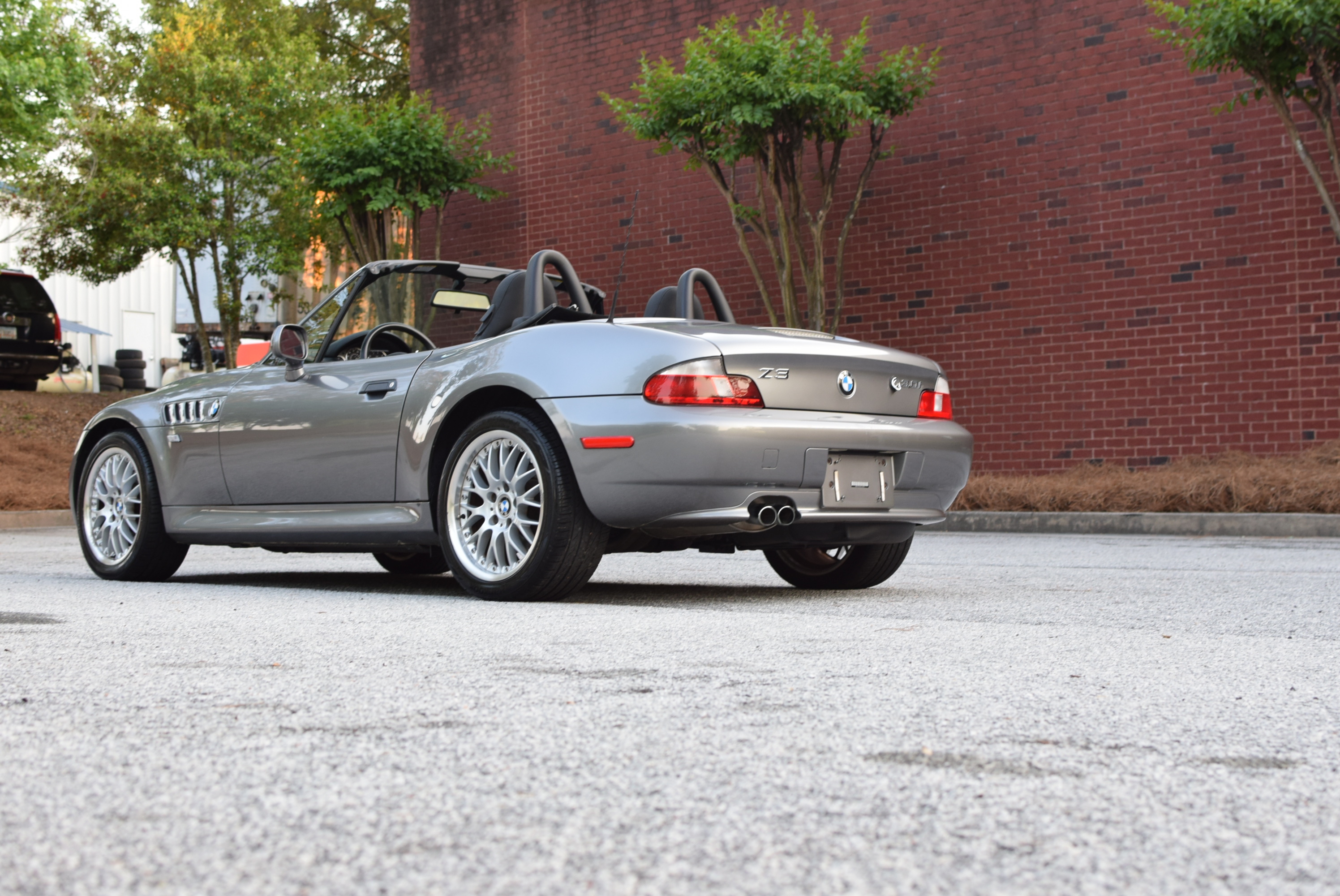 Used 2001 BMW Z3 3.0i RWD image 29