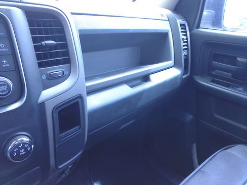 Used 2015 RAM 1500 Tradesman image 16
