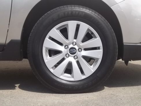 Used 2018 Subaru Outback 2.5i Premium AWD/4WD image 15