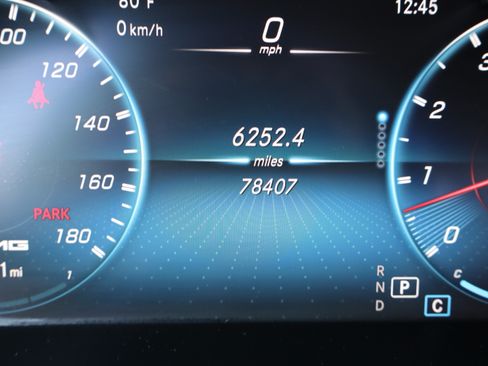 Used 2020 Mercedes-Benz GLC 43 AMG image 30