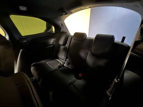 Used 2025 Honda Odyssey L image 16