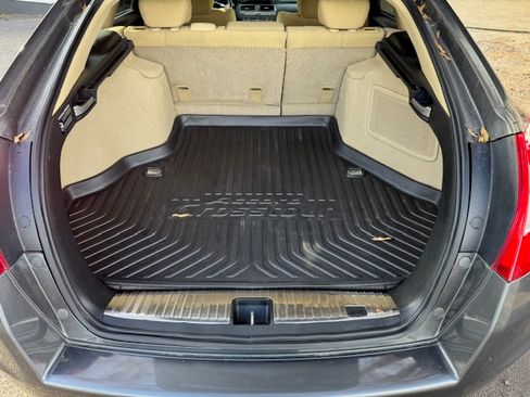 Used 2012 Honda Crosstour EX image 10