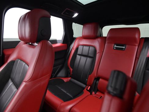 Used 2020 Land Rover Range Rover Sport HST image 39