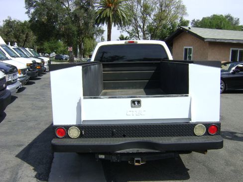 Used 2006 Ford F350 image 11