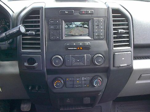 Used 2020 Ford F150 XL RWD image 18