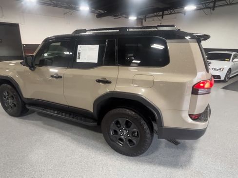 Used 2024 Lexus GX 550 image 12