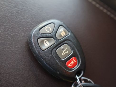 Used 2014 GMC Acadia Denali image 43