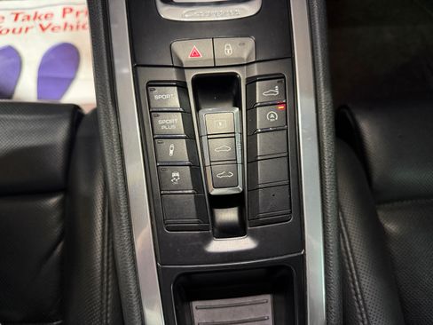 Used 2013 Porsche 911 Carrera image 29