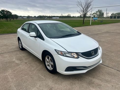 Used 2013 Honda Civic Natural Gas image 3