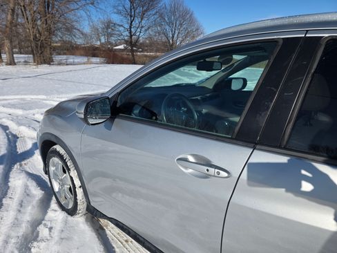 Used 2016 Honda HR-V EX-L image 6