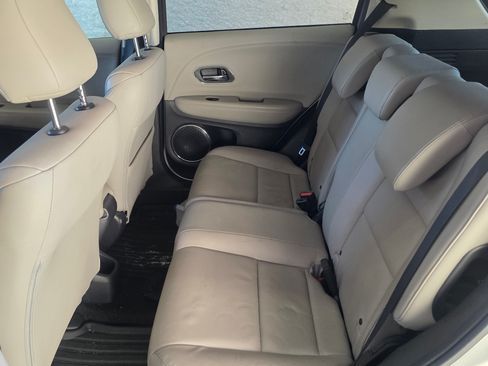 Used 2016 Honda HR-V EX-L image 29