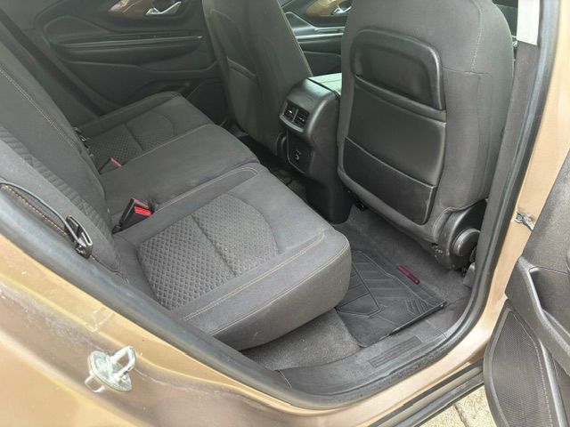 Used 2018 GMC Terrain AWD SLE image 13