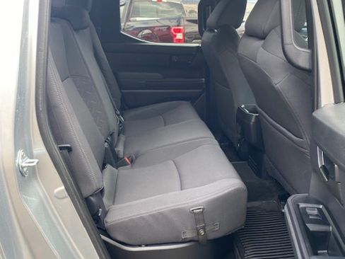 Used 2024 Toyota Tacoma SR image 21