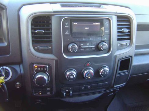 Used 2018 RAM 1500 Express image 7