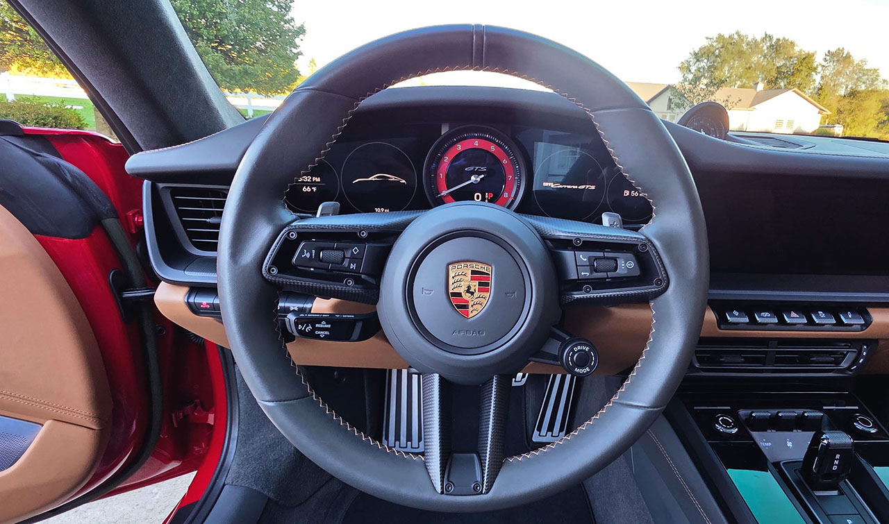 Used 2022 Porsche 911 Carrera GTS Coupe RWD image 59