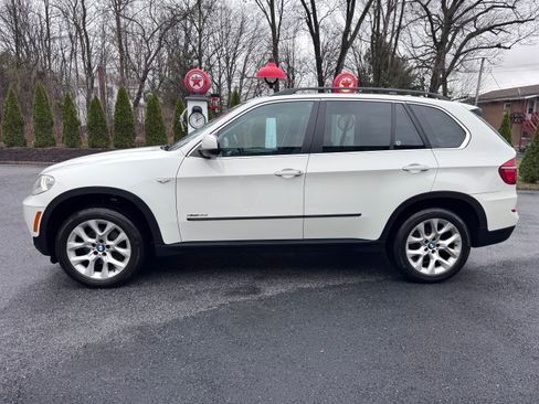 Used 2013 BMW X5 xDrive35i image 9