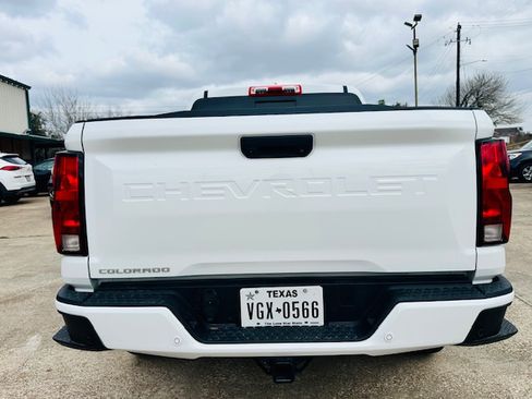 Used 2025 Chevrolet Colorado image 13