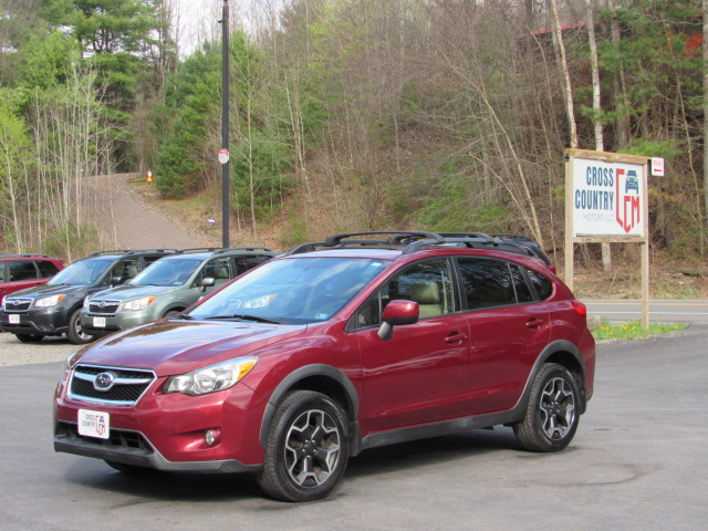 Used 2013 Subaru XV Crosstrek 2.0i Premium AWD/4WD image 1
