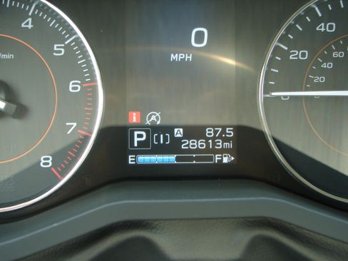 Used 2021 Subaru Crosstrek 2.5i Limited AWD/4WD image 17