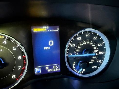 Used 2020 Subaru Ascent Touring image 10