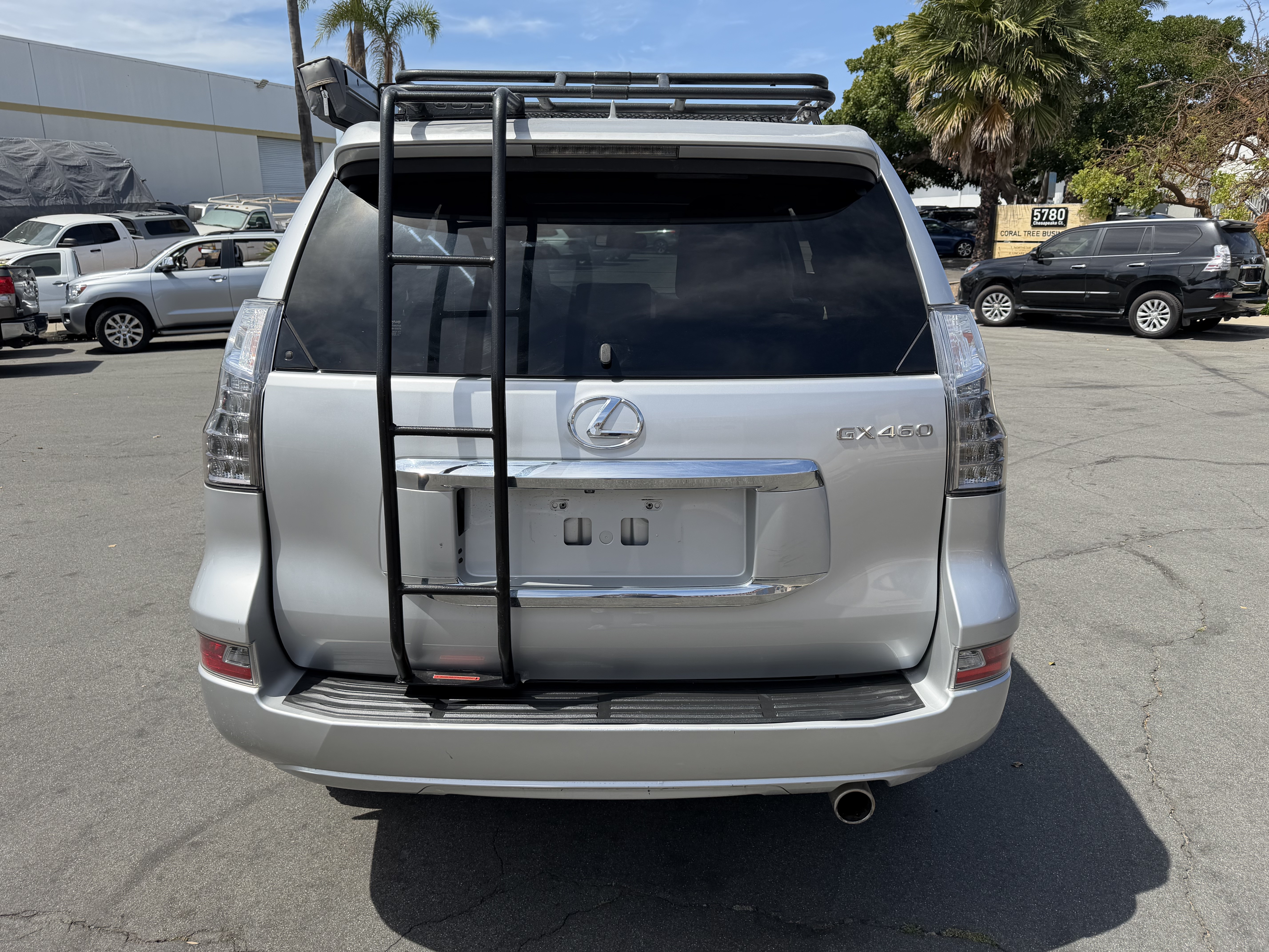 Used 2014 Lexus GX 460 AWD/4WD image 12