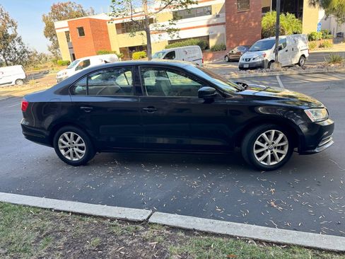 Used 2015 Volkswagen Jetta SE image 7
