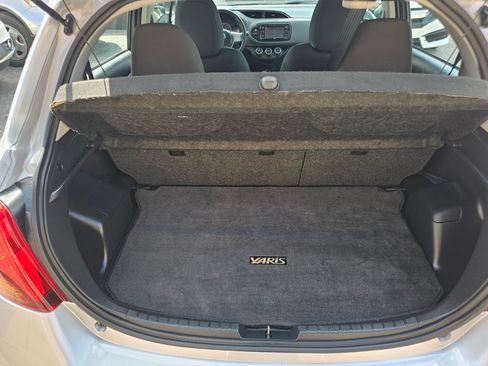 Used 2015 Toyota Yaris LE image 37