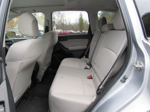 Used 2014 Subaru Forester 2.5i Premium image 19