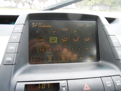 Used 2007 Toyota Prius Touring image 14