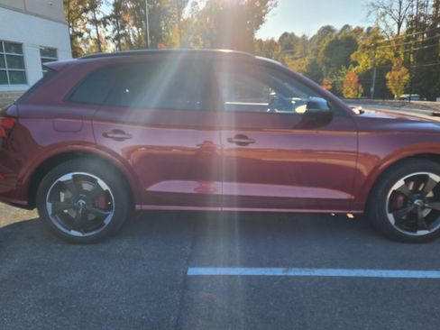 Used 2019 Audi SQ5 Prestige image 32
