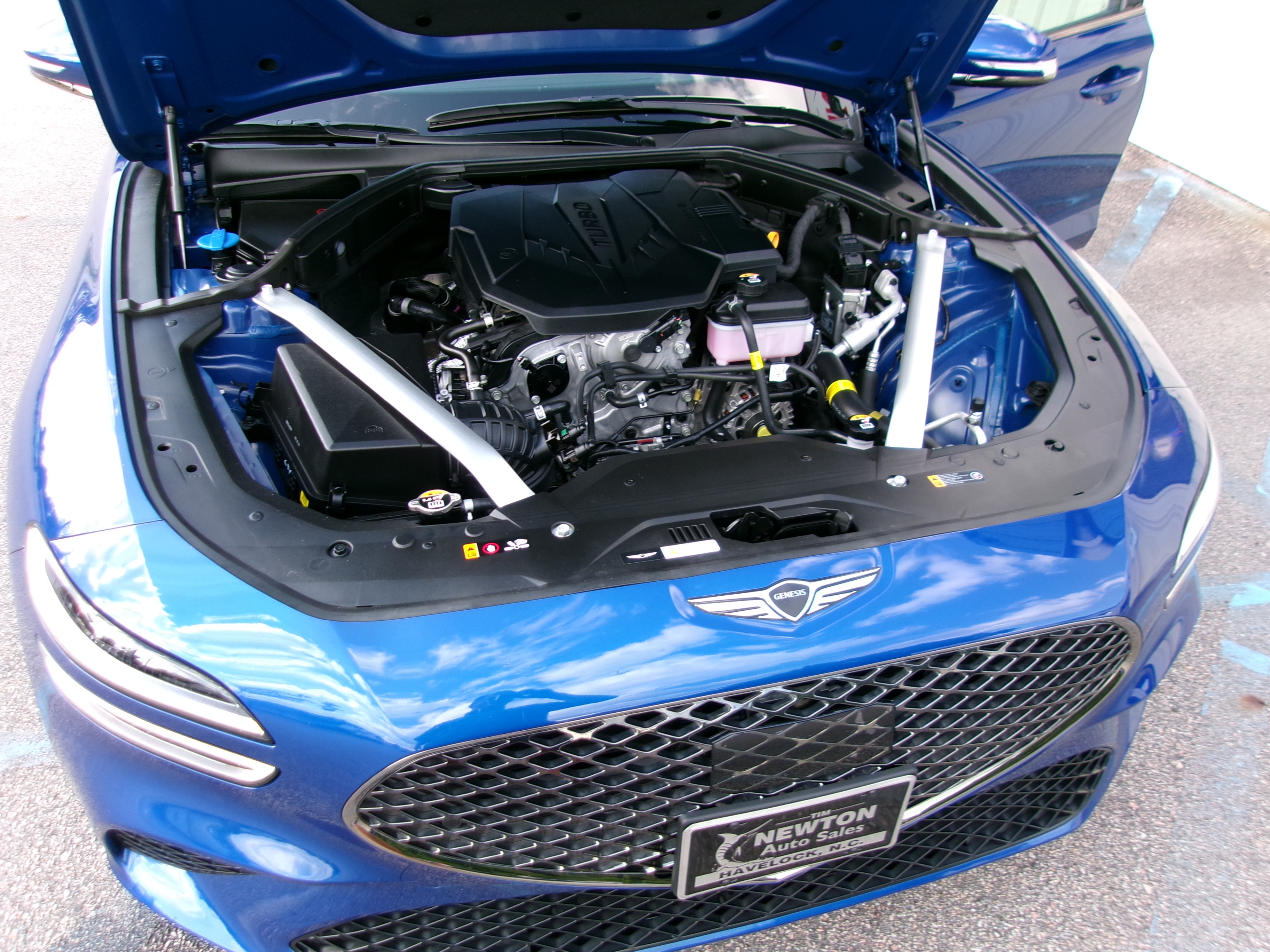 Used 2024 Genesis G70 2.5T Prestige RWD image 17