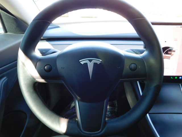 Used 2020 Tesla Model 3 Performance AWD/4WD image 15