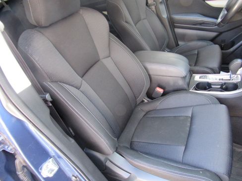 Used 2021 Subaru Ascent Premium image 18